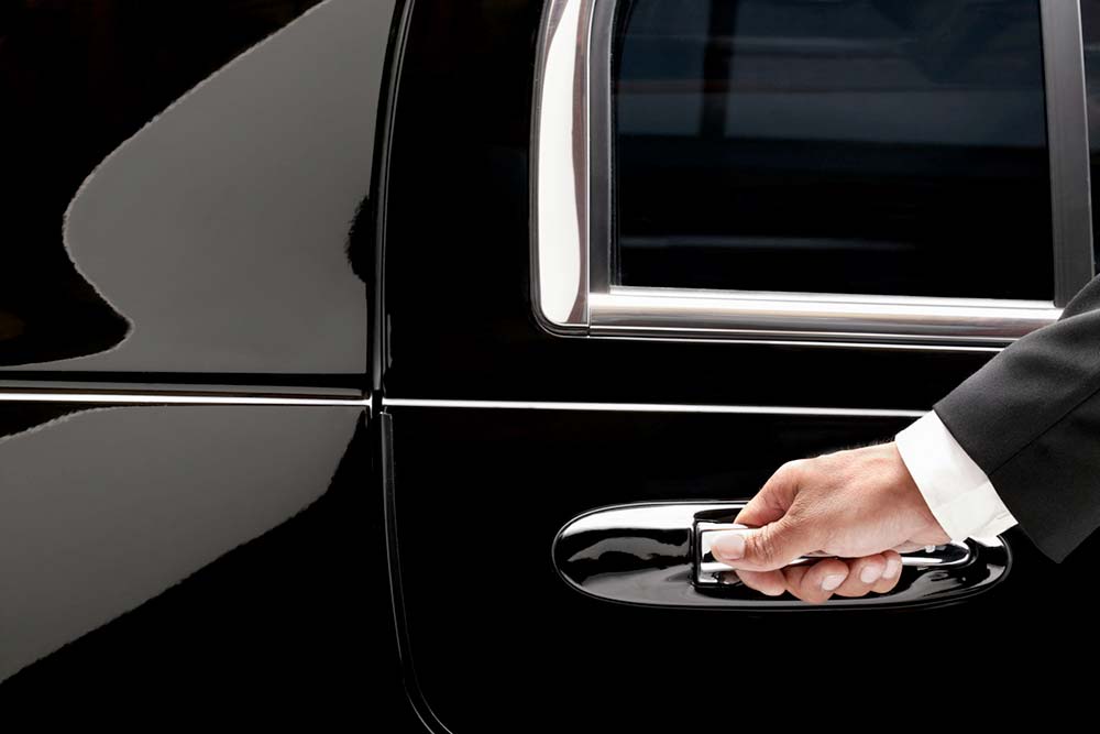 5 Reasons to Hire Professional Chauffeur Services in New Jersey